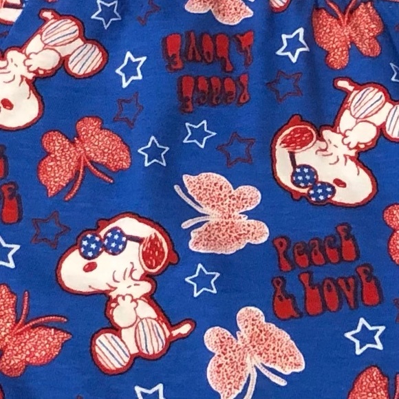 Like New, Snoopy Sleep Shorts - Picture 4 of 7